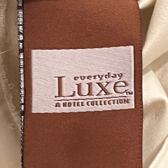 Free / w $50 Purchase /Every day Luxe KS   Designer PC - Picture 1 of 15